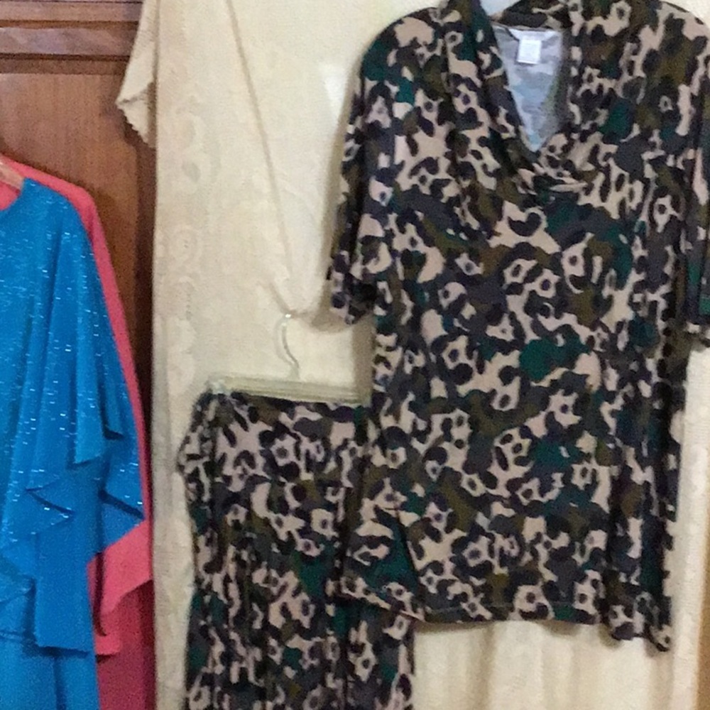 Camouflage Plus 2 piece skirt set 1X